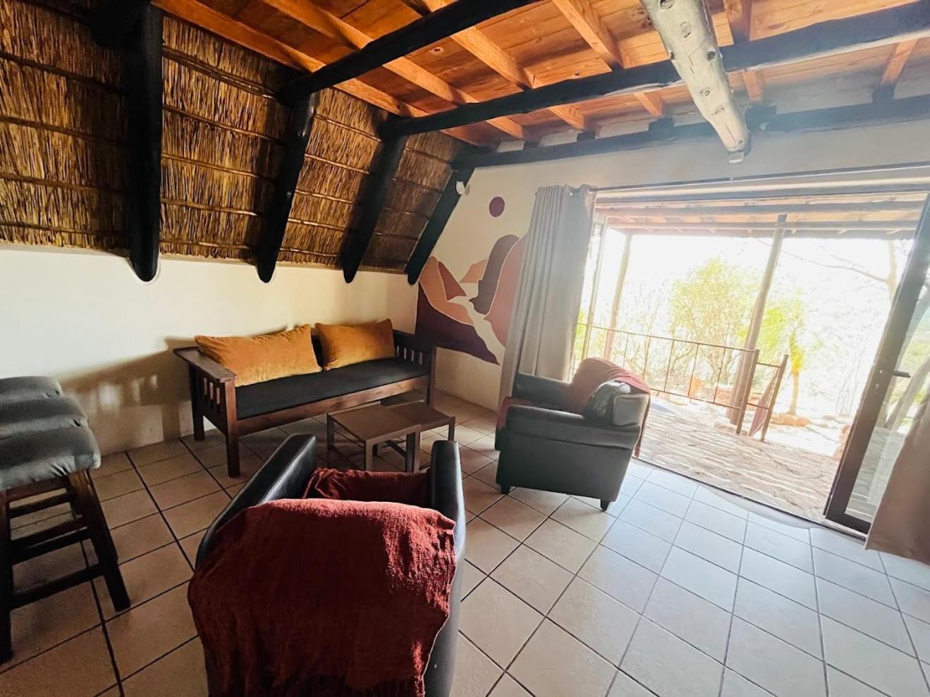 Amani Bush Escape Lodge *